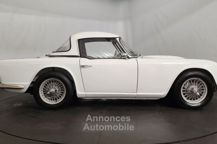 Triumph TR4 overdrive - <small></small> 37.500 € <small>TTC</small> - #24