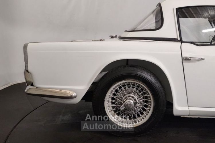 Triumph TR4 overdrive - <small></small> 37.500 € <small>TTC</small> - #25