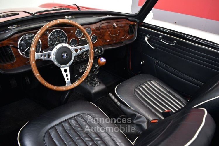 Triumph TR4A TR4 A IRS + Overdrive - <small></small> 39.900 € <small>TTC</small> - #8