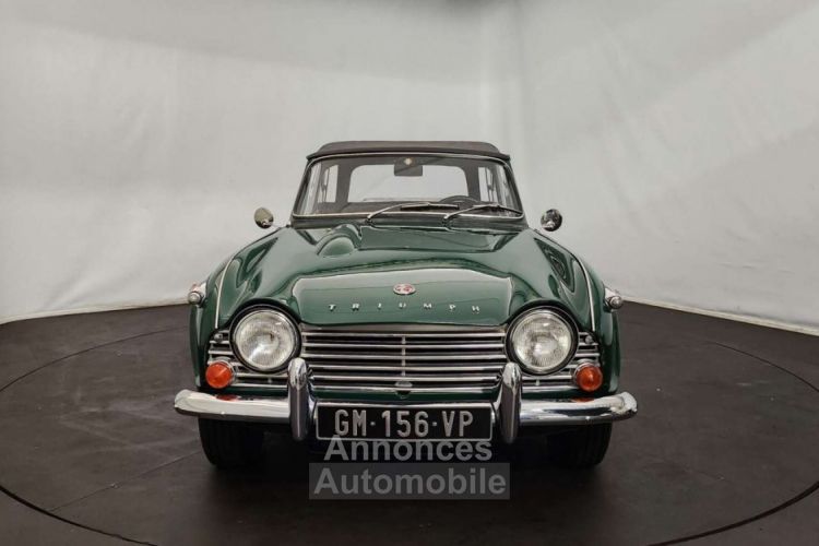 Triumph TR4A TR4 A IRS - <small></small> 39.900 € <small>TTC</small> - #15