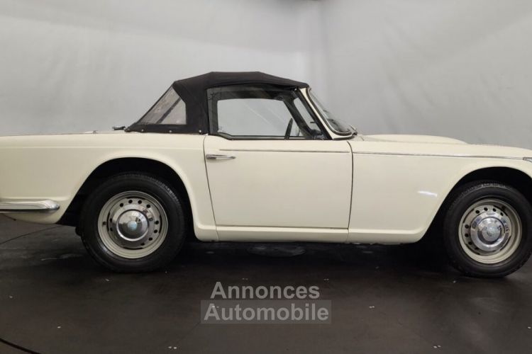 Triumph TR4A TR4 A IRS - <small></small> 37.500 € <small>TTC</small> - #24