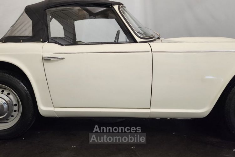 Triumph TR4A TR4 A IRS - <small></small> 37.500 € <small>TTC</small> - #26