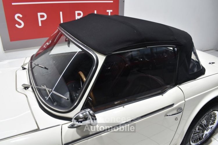 Triumph TR5 PI - <small></small> 59.900 € <small>TTC</small> - #26