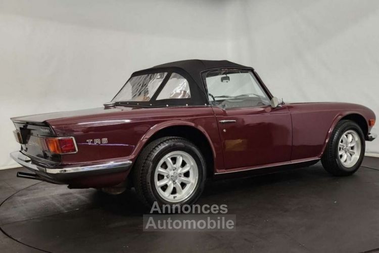 Triumph TR6 - <small></small> 19.900 € <small>TTC</small> - #8