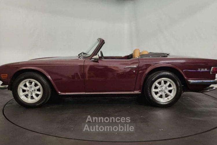 Triumph TR6 - <small></small> 19.900 € <small>TTC</small> - #22