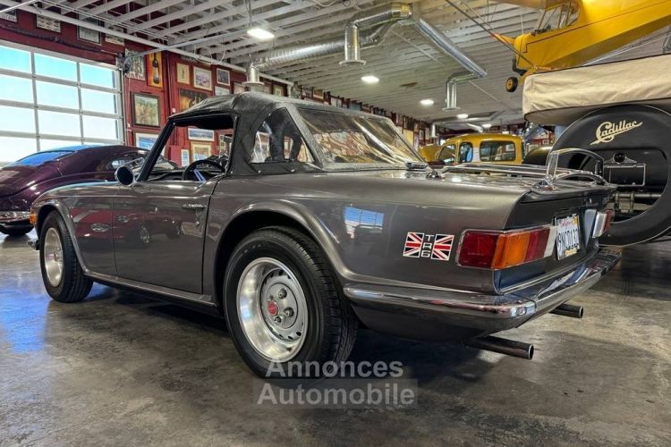 Triumph TR6 - <small></small> 42.000 € <small>TTC</small> - #4