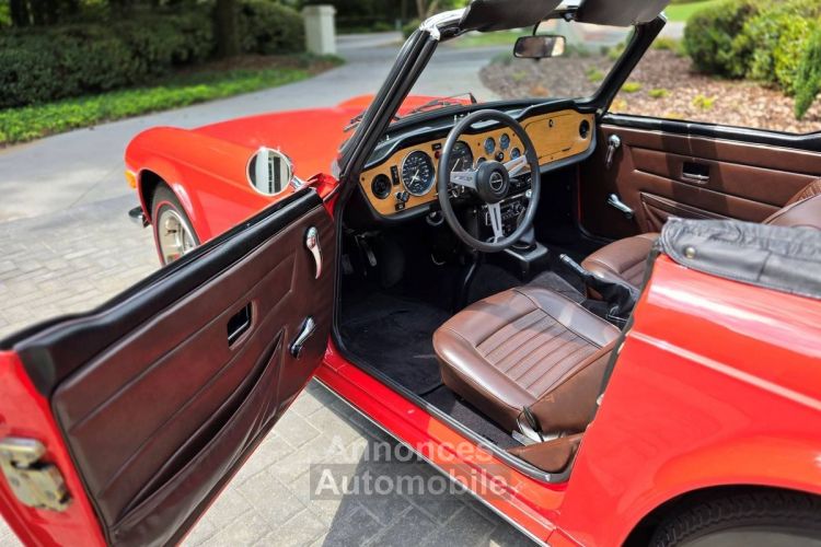 Triumph TR6 - <small></small> 50.000 € <small>TTC</small> - #16