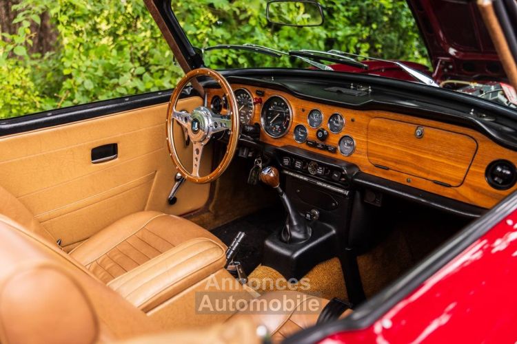 Triumph TR6 - <small></small> 31.600 € <small>TTC</small> - #9