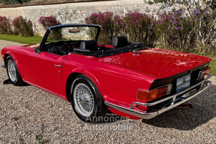 Triumph TR6 carbu 1970 - <small></small> 31.900 € <small>TTC</small> - #14