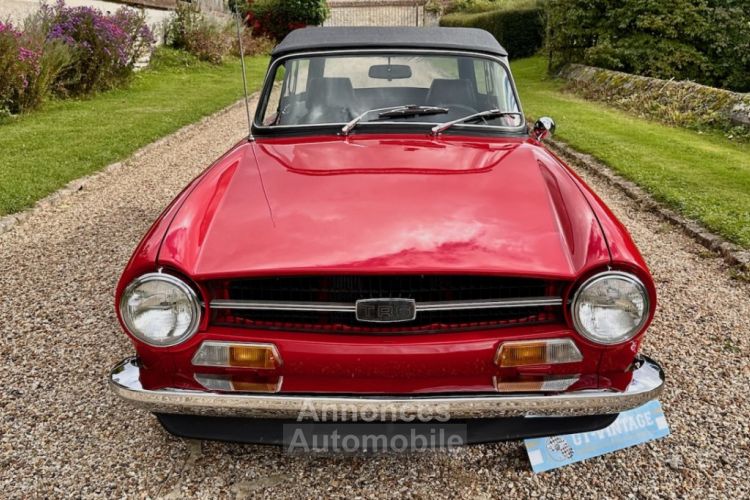 Triumph TR6 carbu 1970 - <small></small> 31.900 € <small>TTC</small> - #25