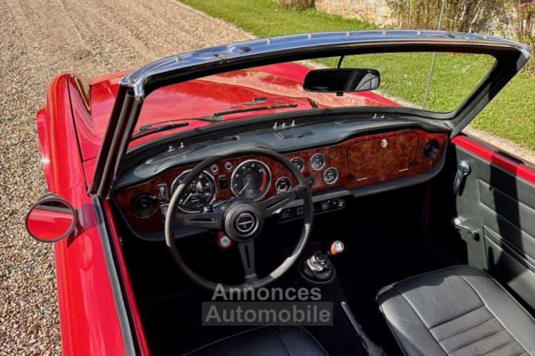 Triumph TR6 carbu 1970 - <small></small> 31.900 € <small>TTC</small> - #40