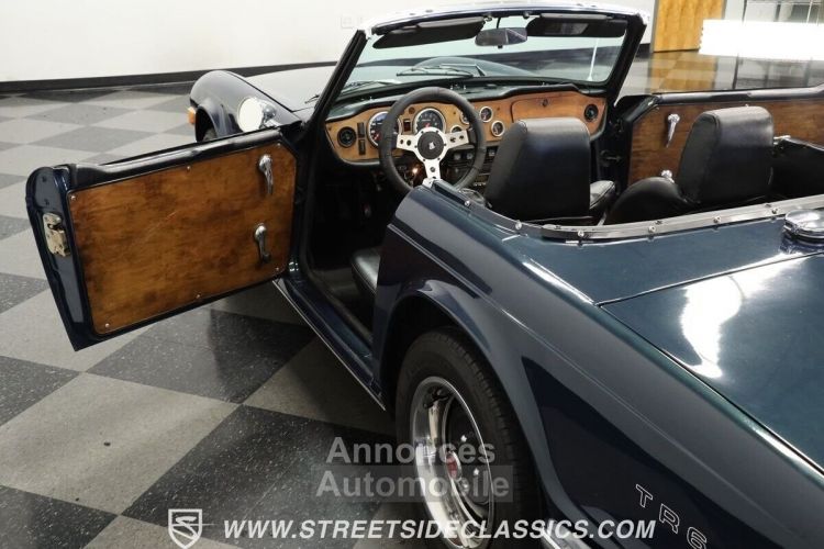 Triumph TR6 TR-6  - <small></small> 26.600 € <small>TTC</small> - #33