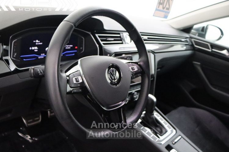 Volkswagen Arteon 2.0TDI DSG ELEGANCE - LED VIRTUAL COCKPIT ADAPTIVE CRUISE CONTROL DAB SLECHTS 35.703km!!! - <small></small> 29.995 € <small>TTC</small> - #33