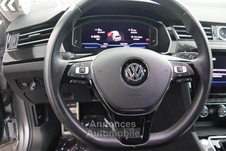 Volkswagen Arteon 2.0TDI DSG ELEGANCE - LED VIRTUAL COCKPIT ADAPTIVE CRUISE CONTROL DAB SLECHTS 35.703km!!! - <small></small> 29.995 € <small>TTC</small> - #38