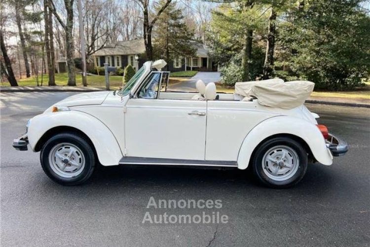 Volkswagen Beetle Cabriolet  - <small></small> 27.700 € <small>TTC</small> - #4