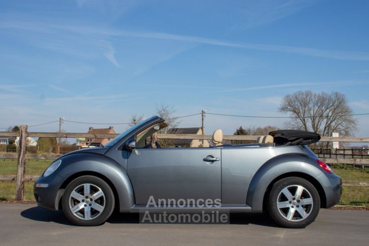 Volkswagen Beetle New Cabrio 2.0i Tiptronic - 1STE EIGENAAR - LEDER - AIRCO - PARKEERSENSOREN - <small></small> 4.999 € <small>TTC</small> - #10