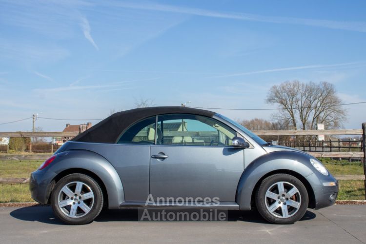 Volkswagen Beetle New Cabrio 2.0i Tiptronic - 1STE EIGENAAR - LEDER - AIRCO - PARKEERSENSOREN - <small></small> 4.999 € <small>TTC</small> - #14