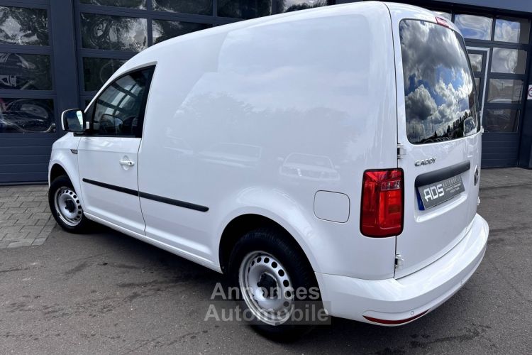 Volkswagen Caddy IV Van 2.0 TDI 16V 102 cv / À PARTIR DE 226,97 € * - <small></small> 16.990 € <small>TTC</small> - #4