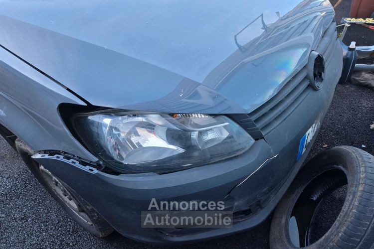 Volkswagen Caddy maxi 2.0 tdi 140 accidenté cg ok - <small></small> 3.000 € <small>TTC</small> - #5