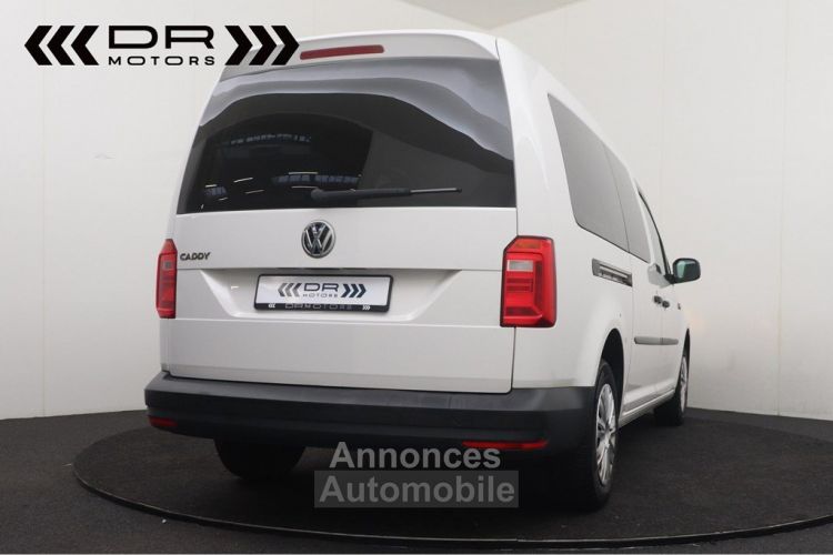 Volkswagen Caddy MAXI 2.0TDI - LICHTE VRACHT RADIO 5 PLAATSEN - <small></small> 16.995 € <small>TTC</small> - #8