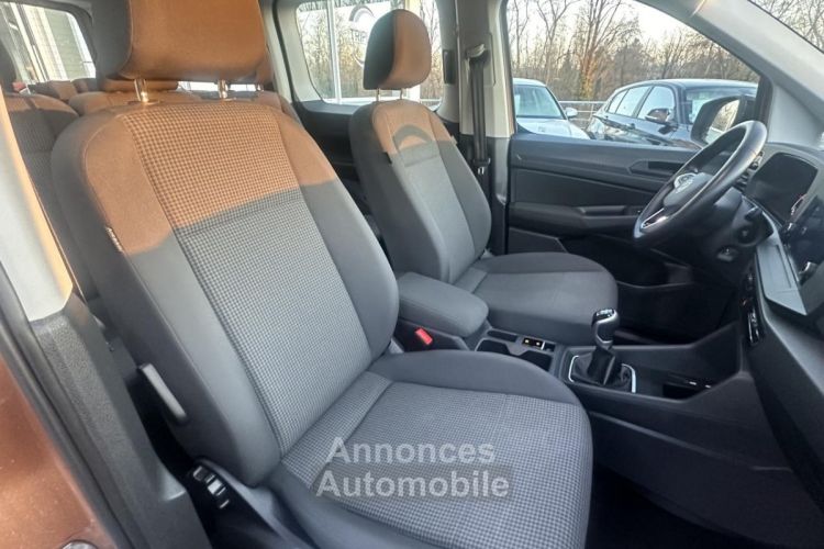 Volkswagen Caddy Maxi Combi 7pl 2.0 TDI - 102 TVA RECUPERABLE + CARPLAY + CAMERA AR - <small></small> 30.990 € <small></small> - #16