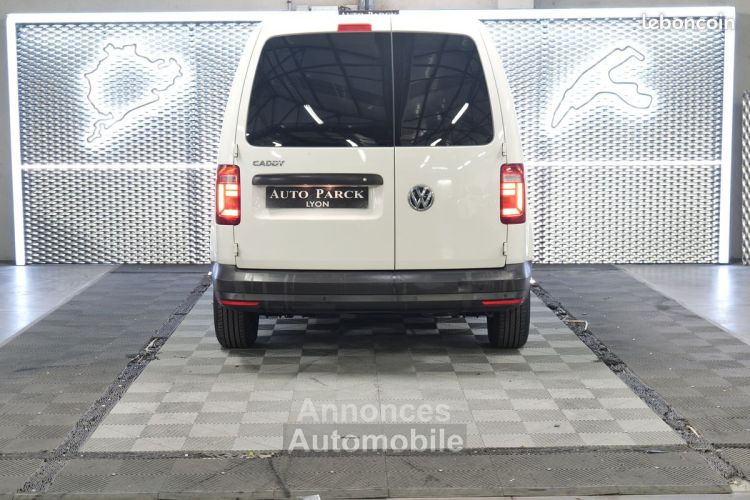 Volkswagen Caddy van 2.0tdi 102ch business line 1° main francais tva recuperable clim porte lateral apple car play android auto 11 500.00 ht - <small></small> 11.500 € <small>TTC</small> - #5