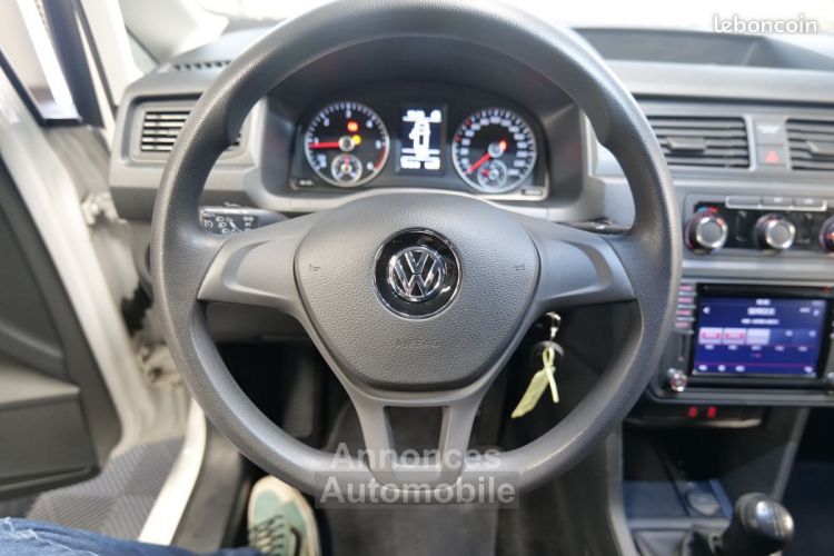 Volkswagen Caddy van 2.0tdi 102ch business line 1° main francais tva recuperable clim porte lateral apple car play android auto 11 500.00 ht - <small></small> 11.500 € <small>TTC</small> - #7