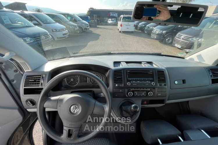 Volkswagen Caravelle VW T5 Face lift 2.0L TDi 140Ch 92mkm - <small></small> 33.900 € <small>TTC</small> - #3