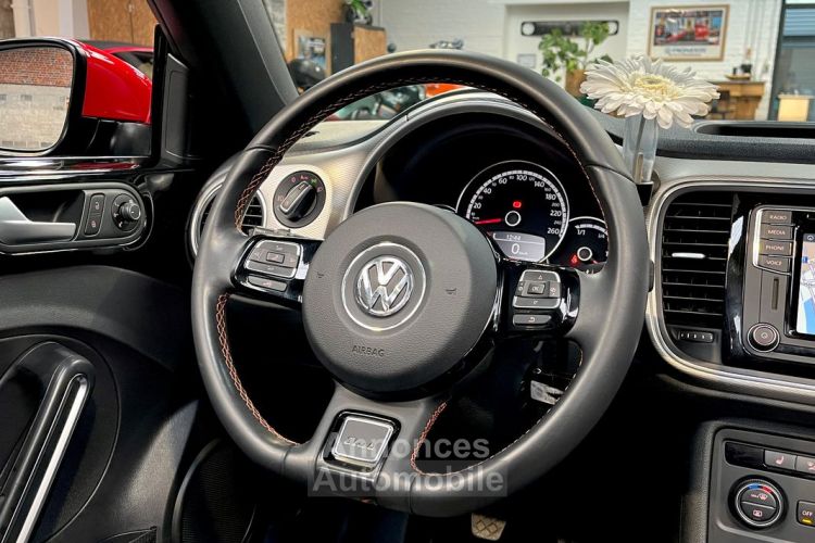 Volkswagen Coccinelle Cabriolet Club Première main GPS, Bluetooth, Régulateur Historique complet État exceptionnel - <small></small> 16.980 € <small>TTC</small> - #8