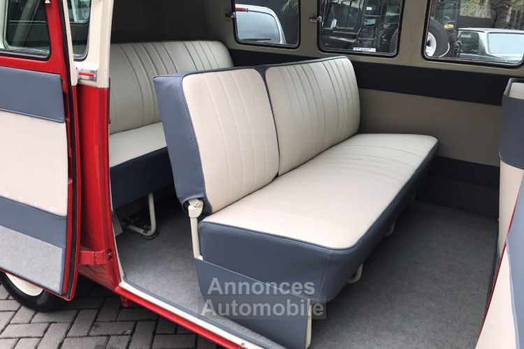 Volkswagen Combi T1 11 Fenêtres - <small></small> 39.000 € <small>TTC</small> - #11