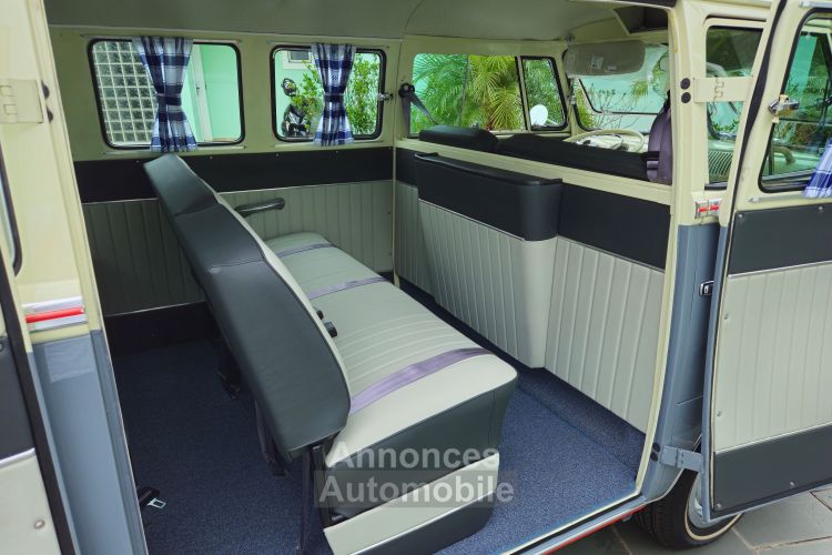 Volkswagen Combi T1 15 Fenêtres - <small></small> 42.500 € <small>TTC</small> - #6