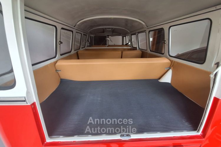 Volkswagen Combi T1 15 Fenêtres - <small></small> 33.500 € <small>TTC</small> - #6