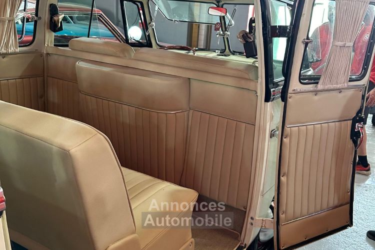 Volkswagen Combi T1 Samba 23 Fenêtres - <small></small> 42.100 € <small>TTC</small> - #24