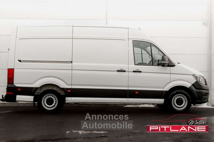 Volkswagen Crafter 2.0 TDi L3H2 ATTELAGE CAMERA CARPLAY GARANTI - <small></small> 29.990 € <small>TTC</small> - #6