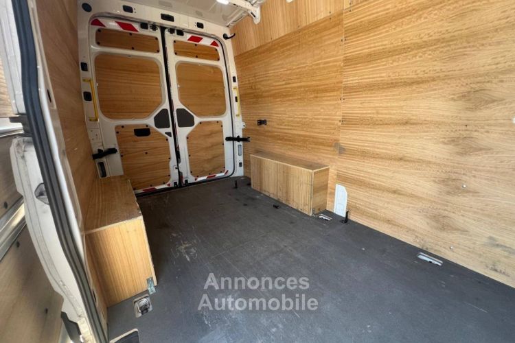 Volkswagen Crafter 35 L3H3 2.0L Tdi 140 cv - <small></small> 27.490 € <small>TTC</small> - #14