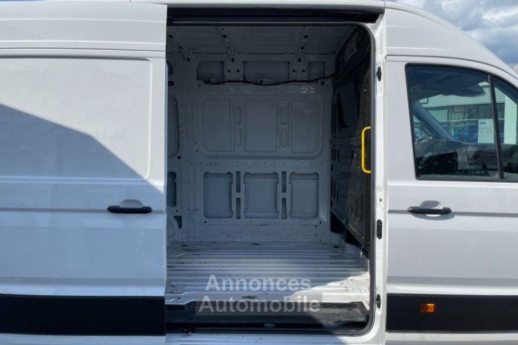 Volkswagen Crafter FG 30 L3H3 2.0 TDI 102CH TRACTION - <small></small> 19.970 € <small>TTC</small> - #12