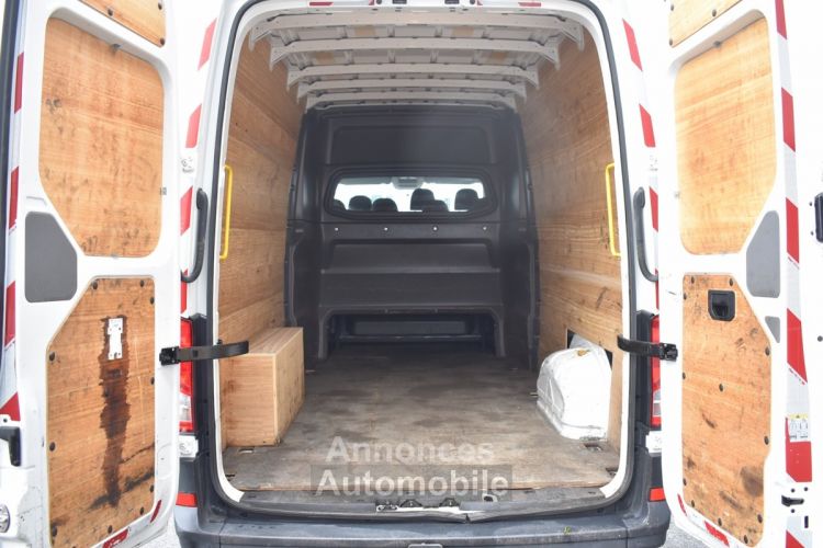 Volkswagen Crafter FG 35 L4H3 2.0 TDI 140CH PROCAB BUSINESS LINE TRACTION - <small></small> 39.990 € <small>TTC</small> - #9