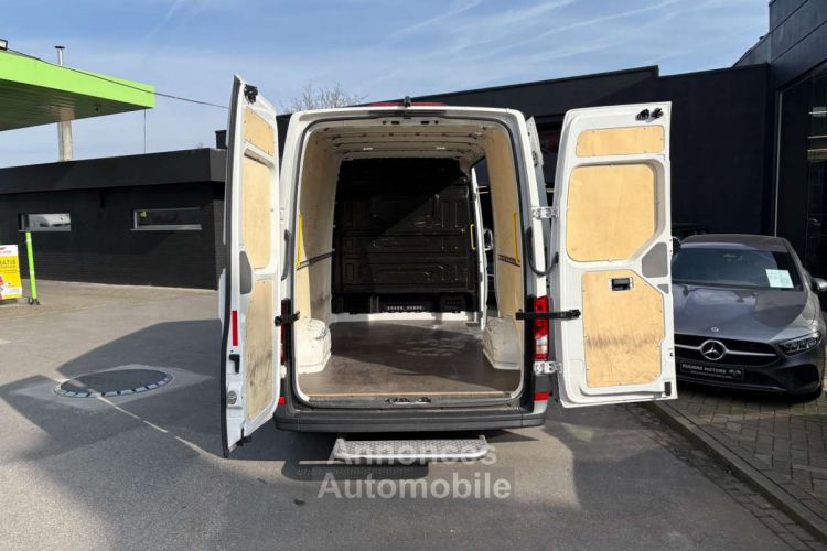 Volkswagen Crafter L3-H3 -3 Zit Uitbekleed - <small></small> 38.900 € <small>TTC</small> - #12