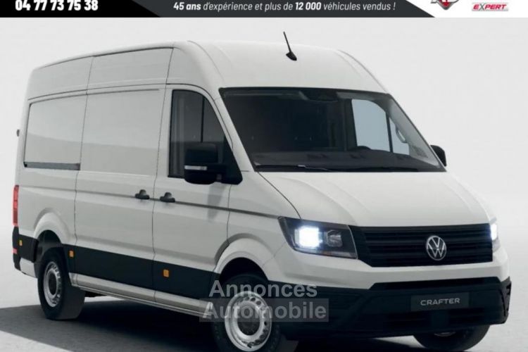 Volkswagen Crafter VAN 35 L3H3 2.0 TDI 140 CH BVA BUSINESS - <small></small> 38.390 € <small>TTC</small> - #1