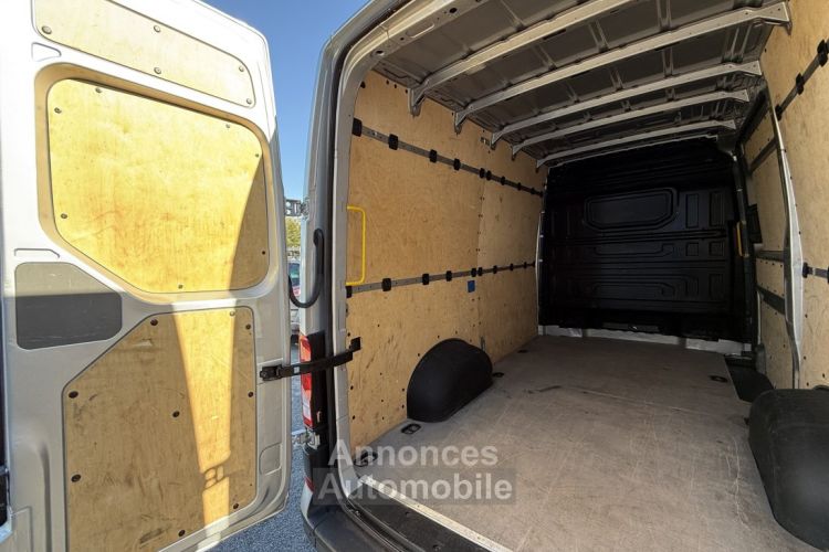 Volkswagen Crafter VAN 35 L3H3 2.0 TDI 140CH +51000KMS+2019 - <small></small> 27.990 € <small>TTC</small> - #17