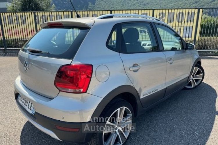 Volkswagen CrossPolo 1.6 TDI 90CH FAP 5P - <small></small> 6.990 € <small>TTC</small> - #2