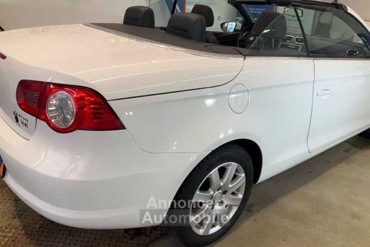 Volkswagen EOS Cabriolet 1.4 TSI 122 CV / 2E MAIN / CRIT'AIR 1 / SIEGES CHAUFFANTS / TOIT PANO - <small></small> 9.990 € <small>TTC</small> - #5