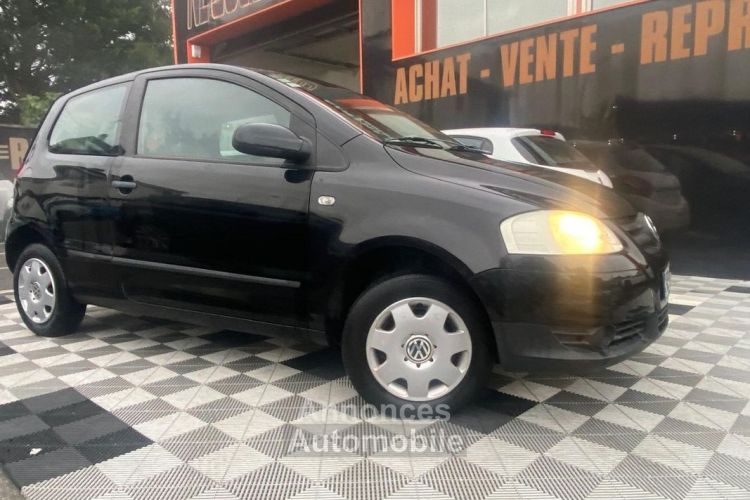 Volkswagen Fox 1.2 55CH TREND - <small></small> 3.490 € <small>TTC</small> - #1