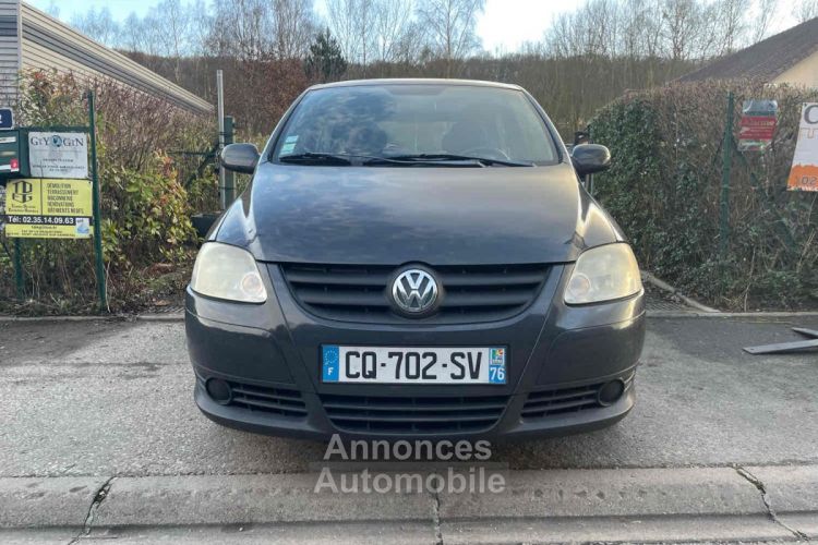 Volkswagen Fox 3/5 portes 1.2i 54CV - <small></small> 3.500 € <small>TTC</small> - #2