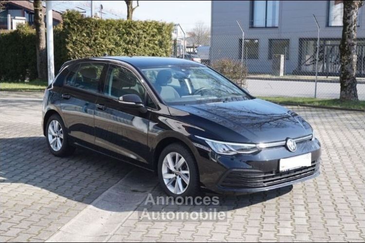 Volkswagen Golf  VIII 1.5 TSI 150  BV6 Life 12/2020 - <small></small> 20.990 € <small>TTC</small> - #1