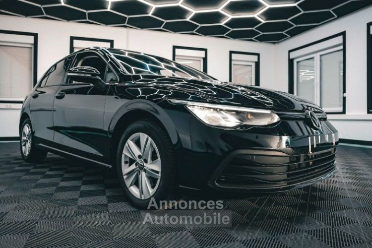 Volkswagen Golf  VIII 2.0 TDI SCR 150 LIFE  DSG7* GARANTIE 12 MOIS* - <small></small> 21.890 € <small>TTC</small> - #1