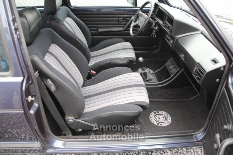 Volkswagen Golf 1 GTi - <small></small> 29.900 € <small>TTC</small> - #11