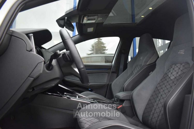 Volkswagen Golf 1.0 eTSI R-Line DSG Pano Matrix Camera IQ Drive - <small></small> 29.900 € <small>TTC</small> - #10