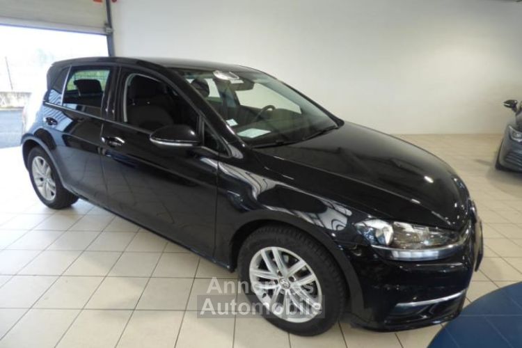 Volkswagen Golf 1.0 TSI 110 BlueMotion Technology Confortline - <small></small> 15.490 € <small>TTC</small> - #2