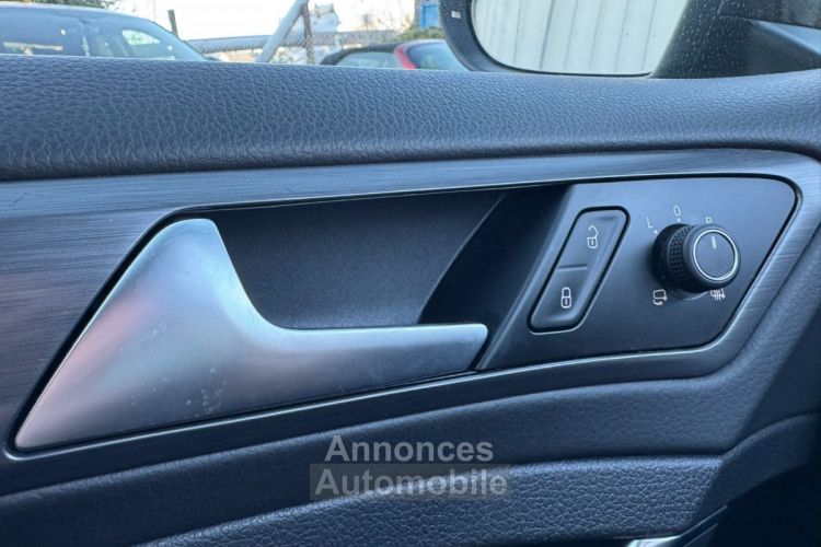 Volkswagen Golf 1.0 TSI 110 FULL ENTRETIEN VW First Edition - CAMERA - CARPLAY - <small></small> 10.490 € <small>TTC</small> - #24